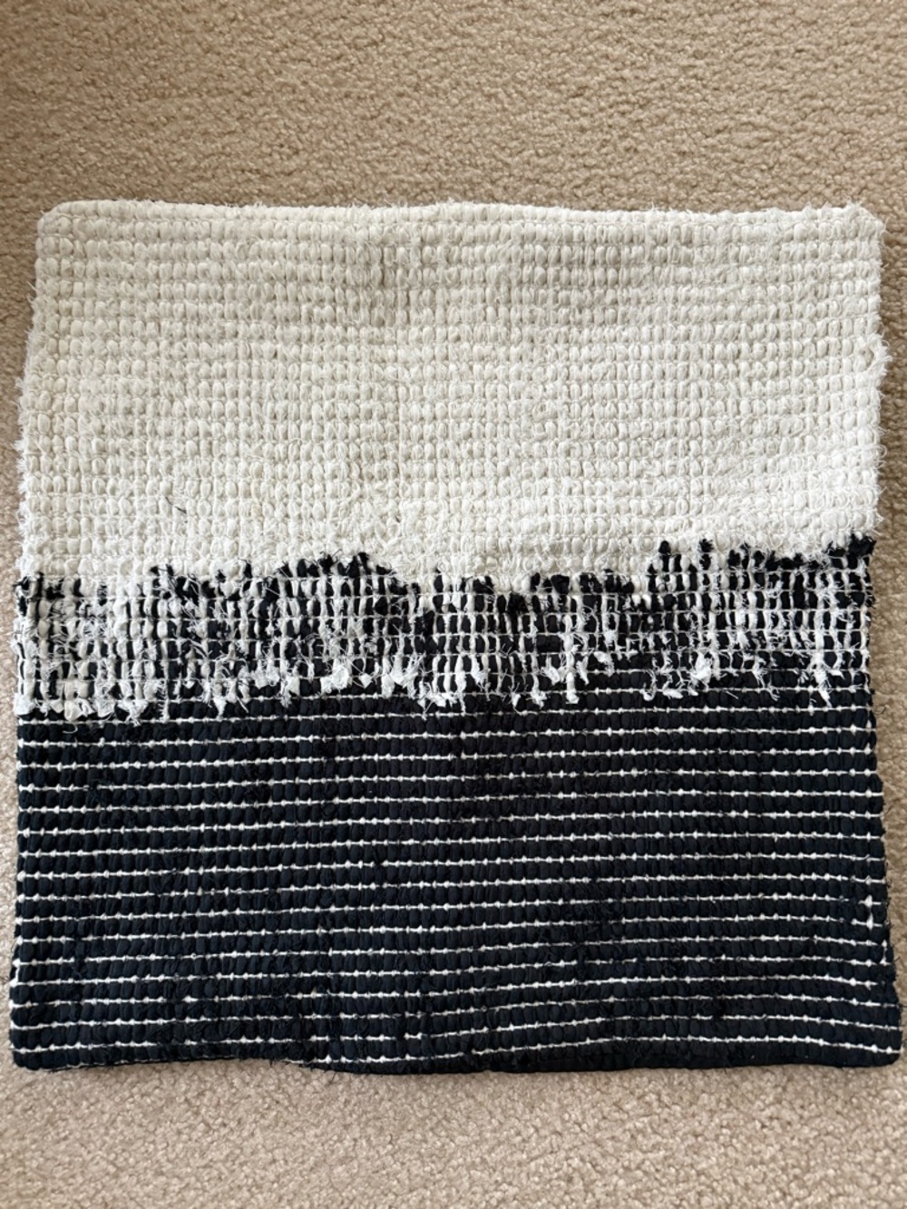 Nasselmal Black and White Woven Pillow Cover